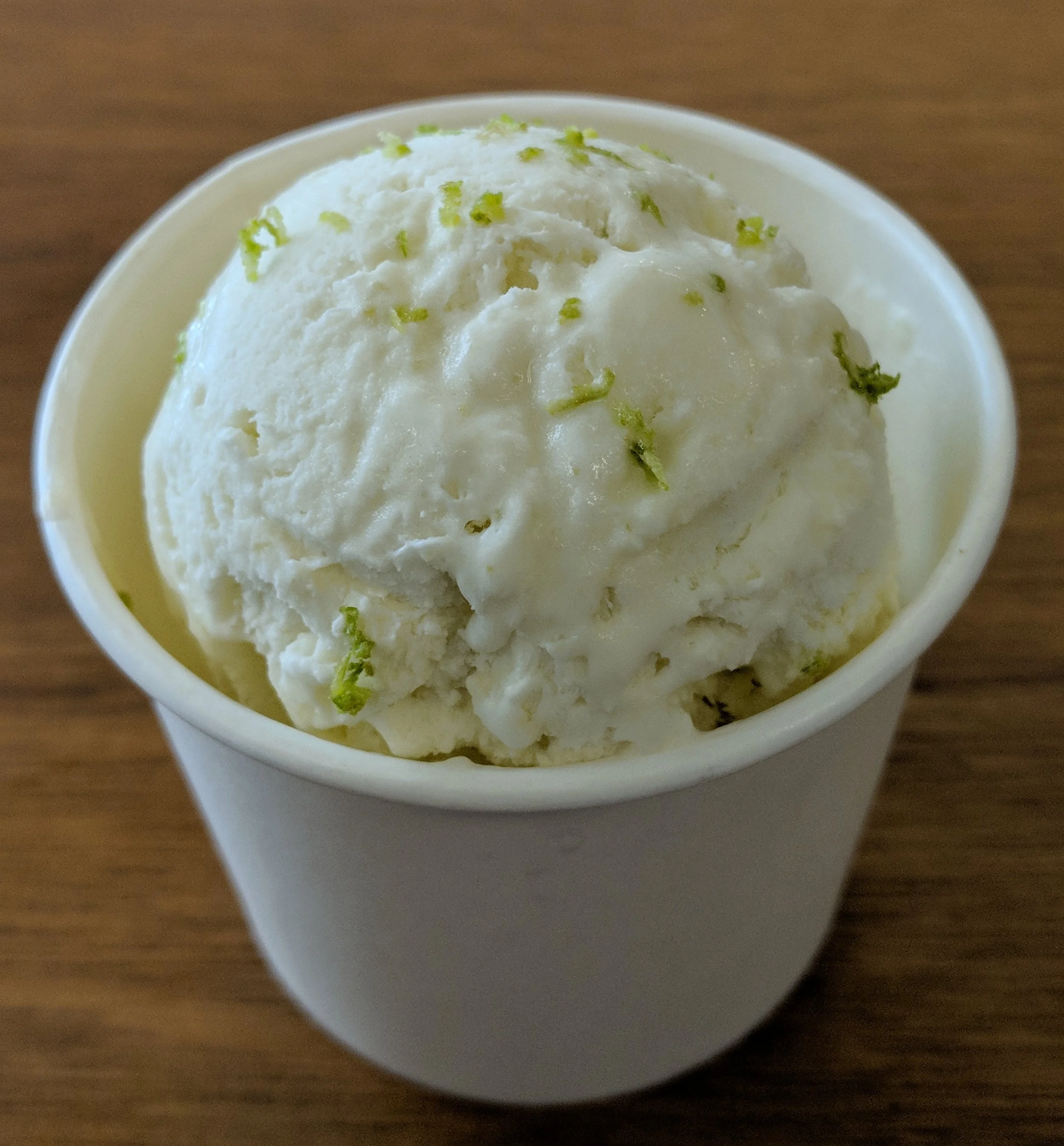Semifreddo with limen and celery