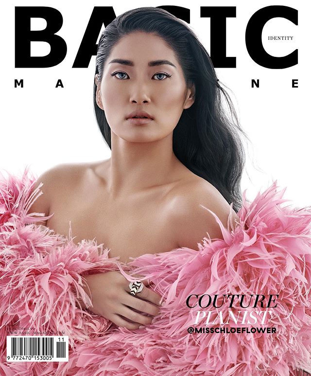 COVER STYLED BY ME FOR AMAZING @basic_magazine FEATURING THE SUPER TALENTED PIANIST @misschloeflower 
SHOOT BY DARLING @nickstokesny 
HAIR BY @coreytuttlehair 
MAKE UP by @clarissalunanyc 
#cover #styledbyme SWIP ➡️ to see more images!