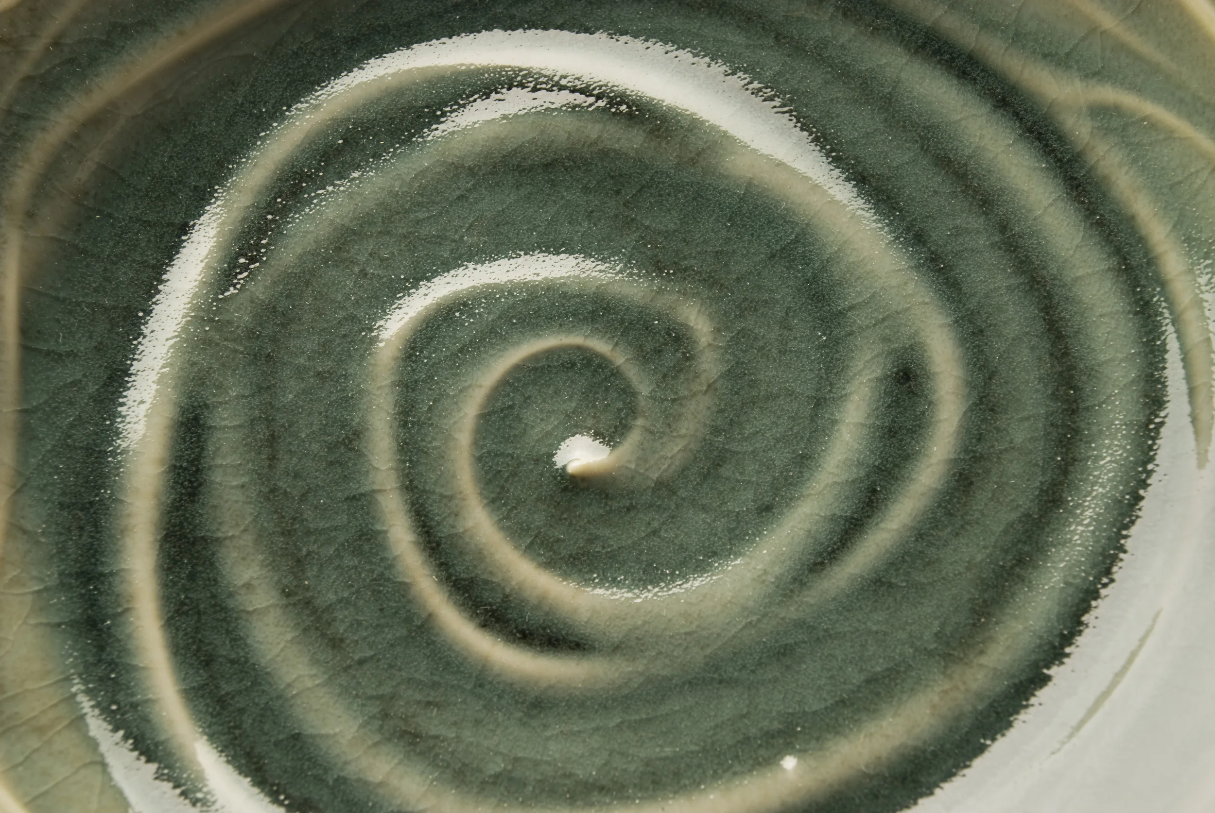 Plate Swirl Detail.jpg