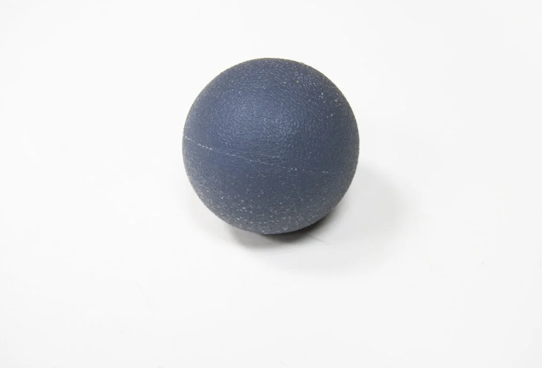  Red rubber ball for dogs  silicone rubber 