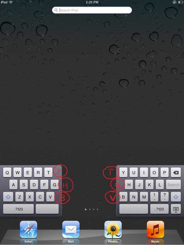finerios:

The iPad’s split keyboard has phantom buttons. If you’re used to typing Y with your left hand, you can.

F-ing brilliant.