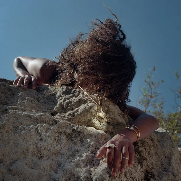  XENNA WHITE&nbsp;  LINDSAY LEWIS JEWELRY 