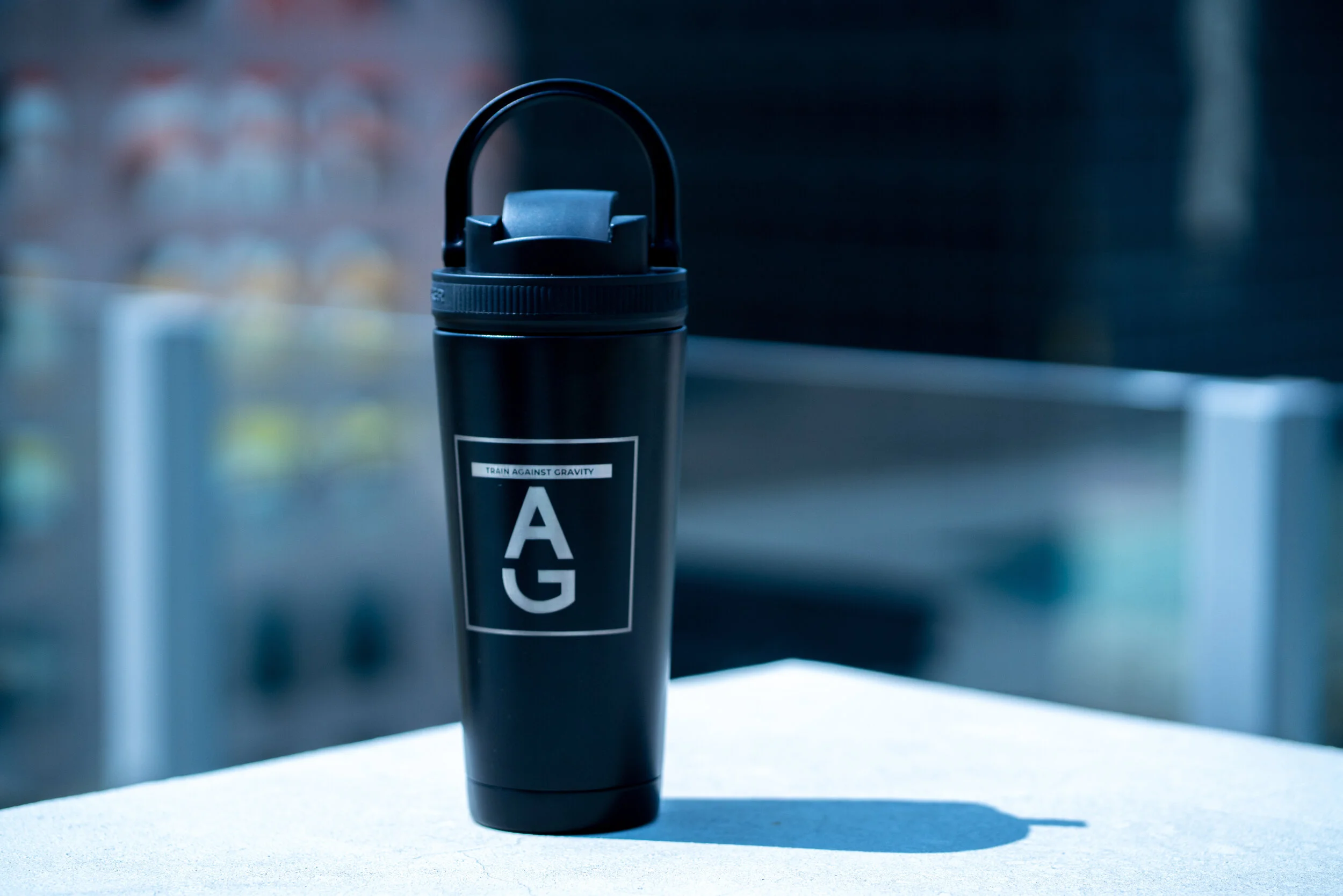 26 oz TAG ICESHAKER Bottle