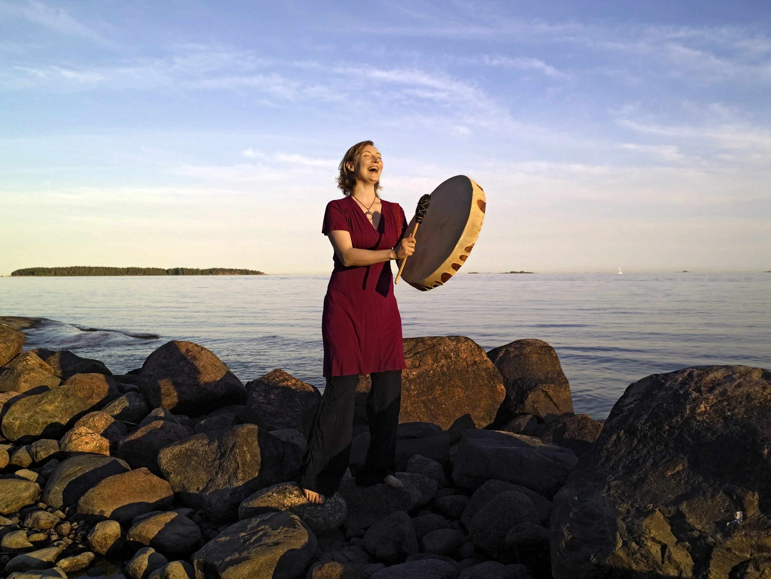 8_singing portrait_hanne_larsen.jpg