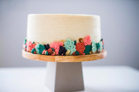 Cake and Photo by @trinaharrisphotography