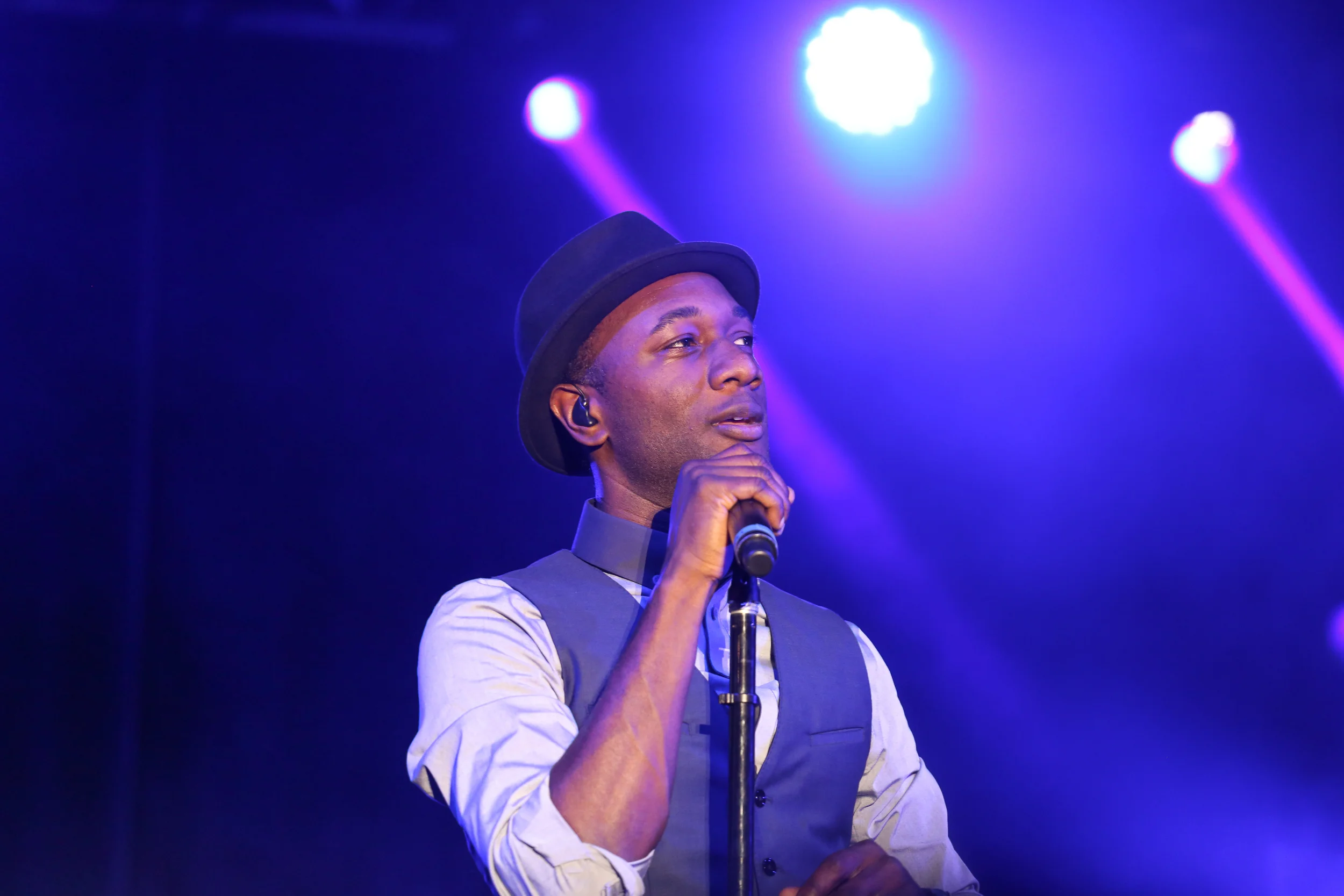 Aloe Blacc by Robert Meares-16.jpg