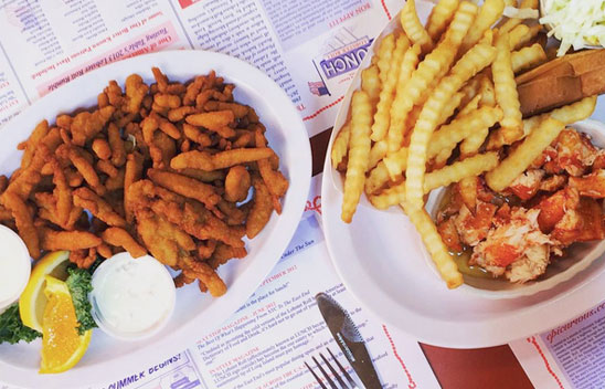 lunch-lobster-roll-montauk.jpg