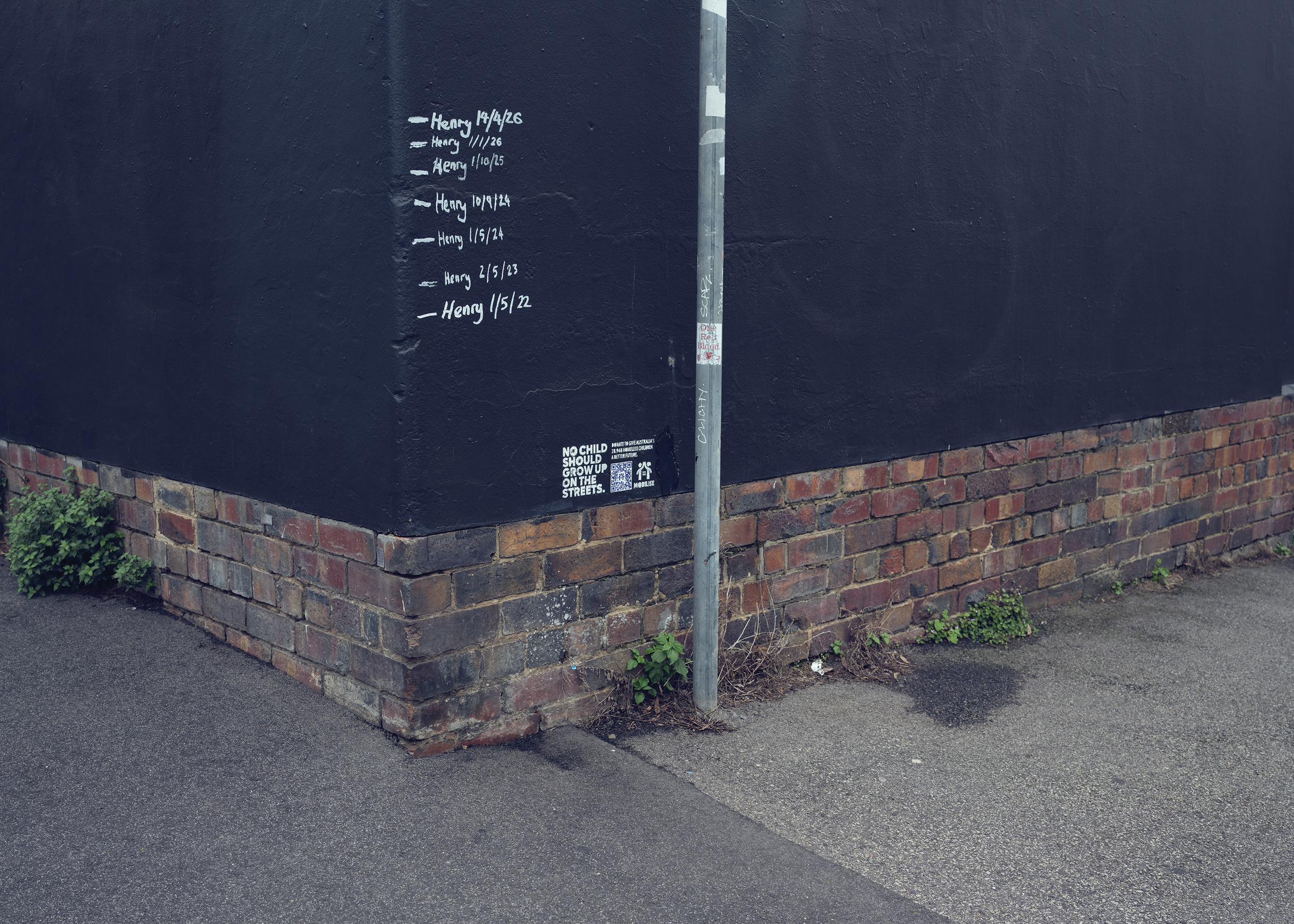 MOTION_HOMELESSNESS_7000X5000_Henry_Insitu.png