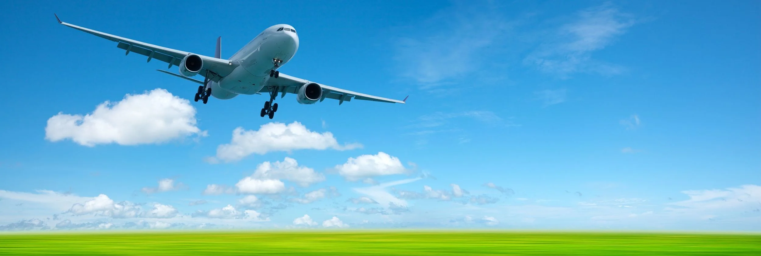 11174236_l_airplane_panoramic.jpg