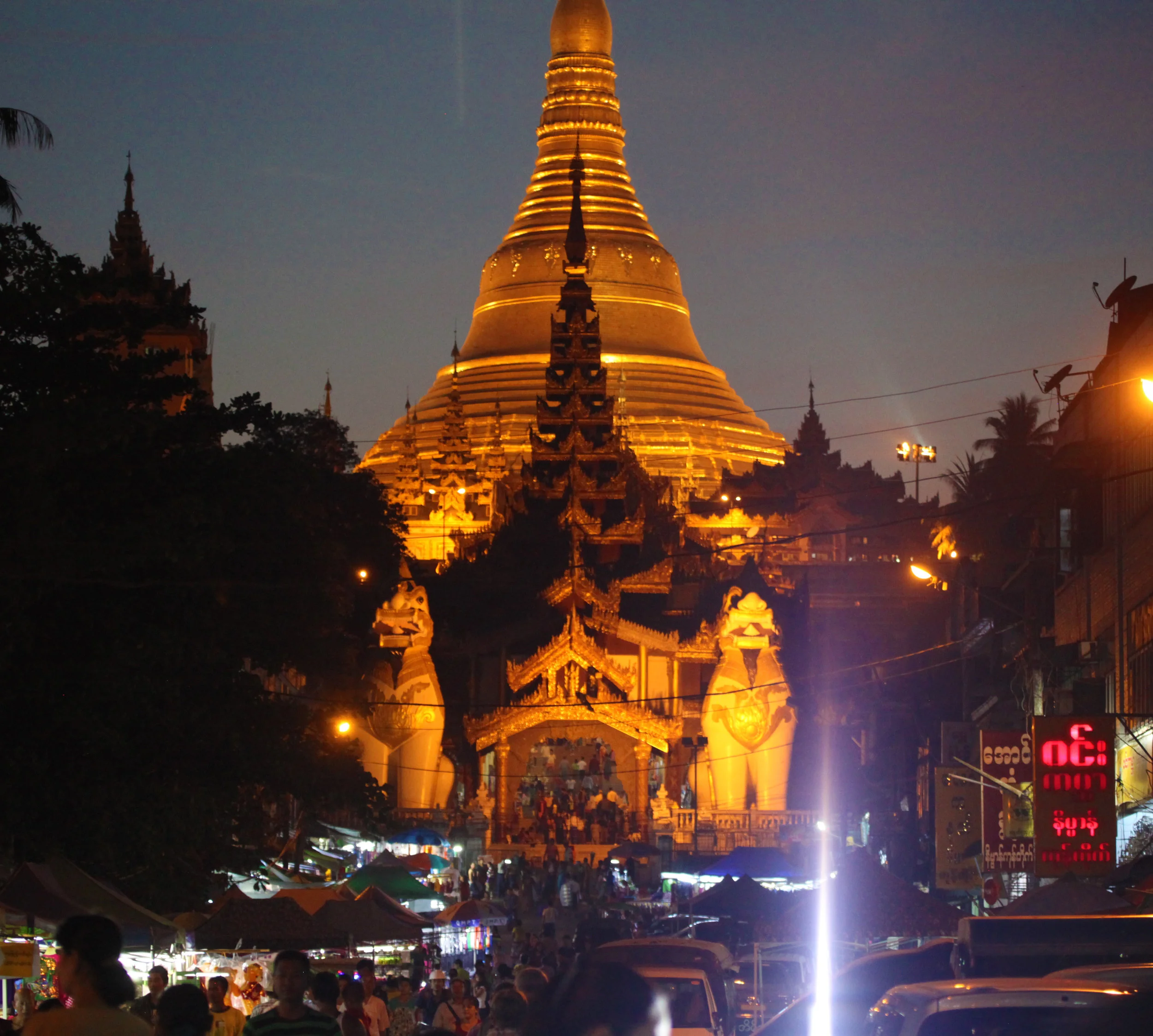 west-pagoda-night.jpg