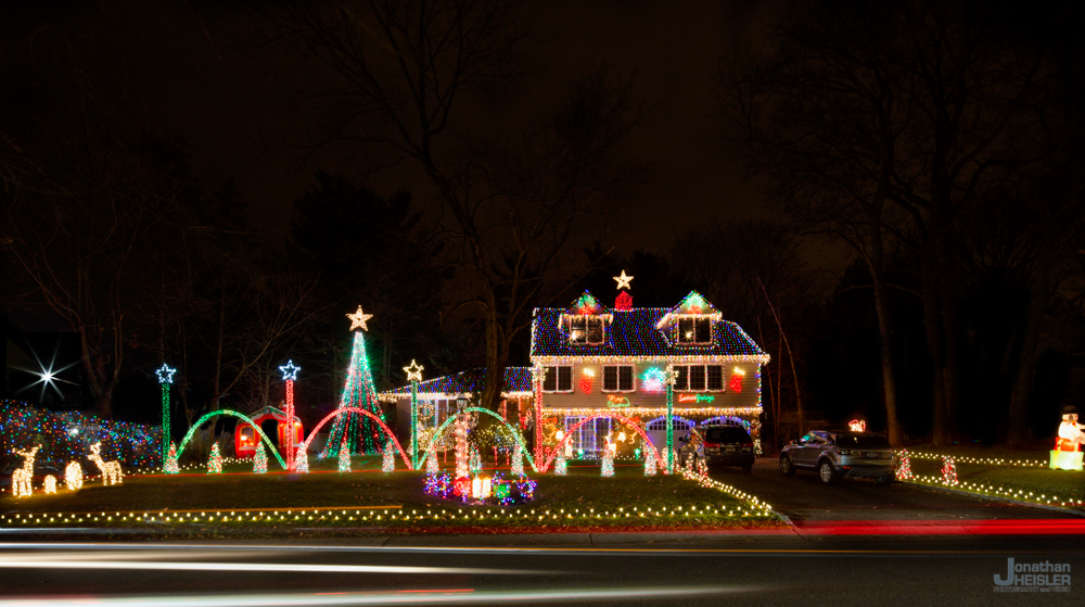 Long Island Christmas Lights.jpg