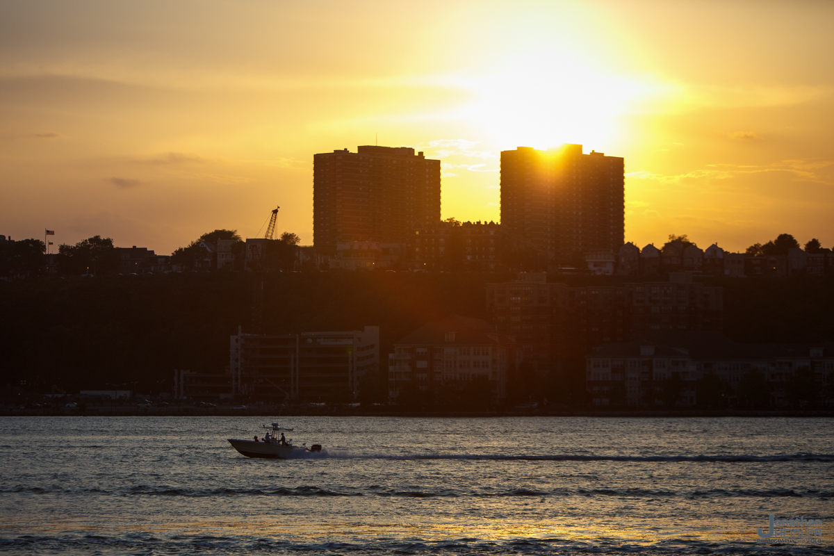 New York City Boat Cruise_ Wedding Reception _ Skyline _ Jonathan Heisler _004.jpg
