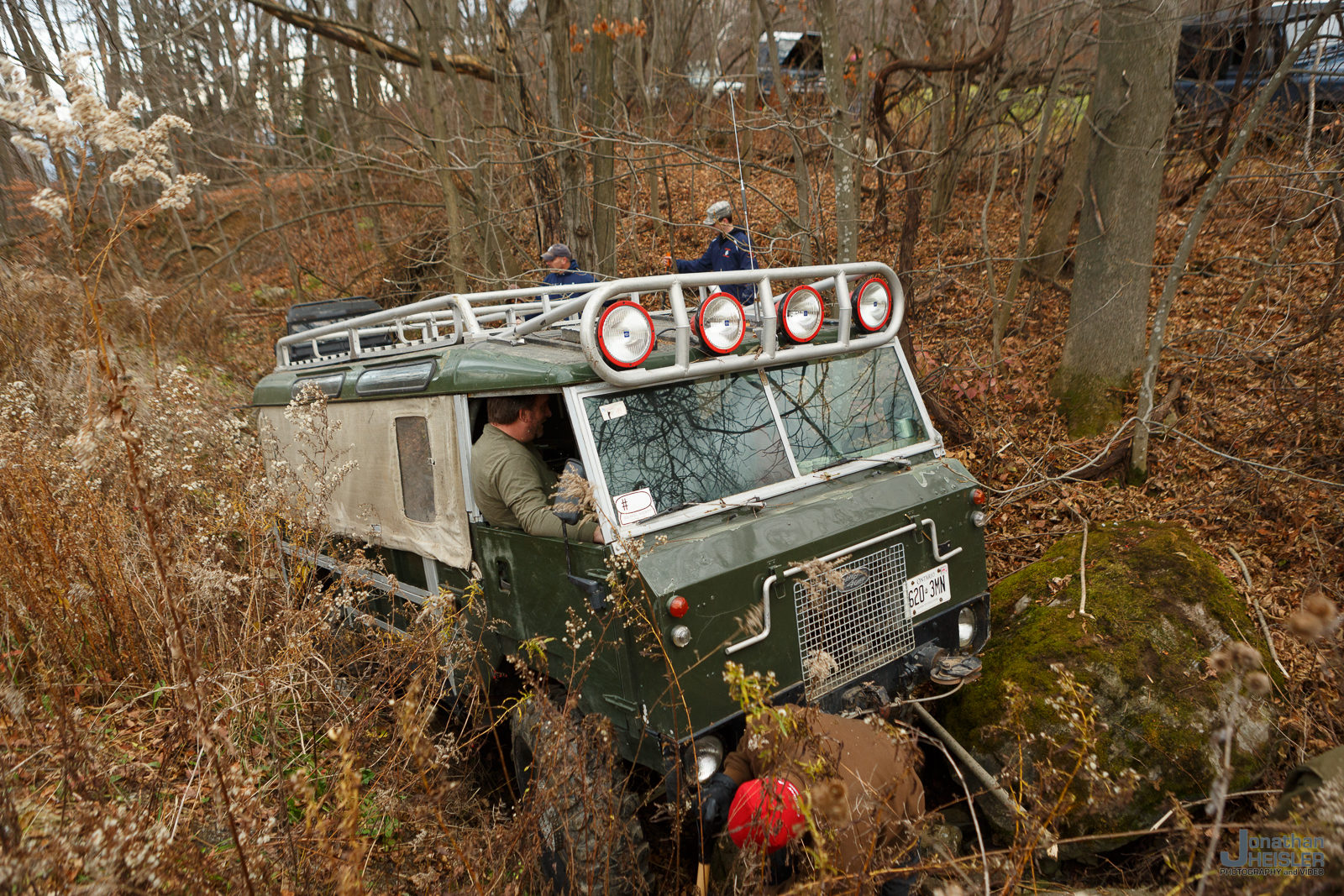 Guy Fawkes Land Rover_ Land Rover Defender __ Jonathan Heisler _ Jonathan Heisler Photography018.jpg