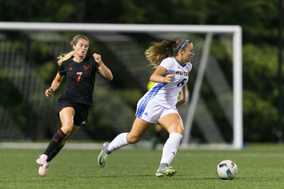 Photographer: Jonathan Heisler, Hofstra University Photographer