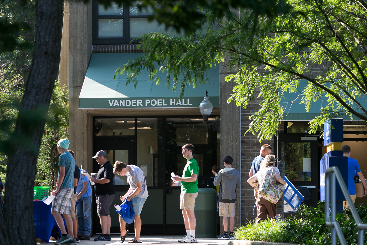 Photographer: Jonathan Heisler, Hofstra University Photographer