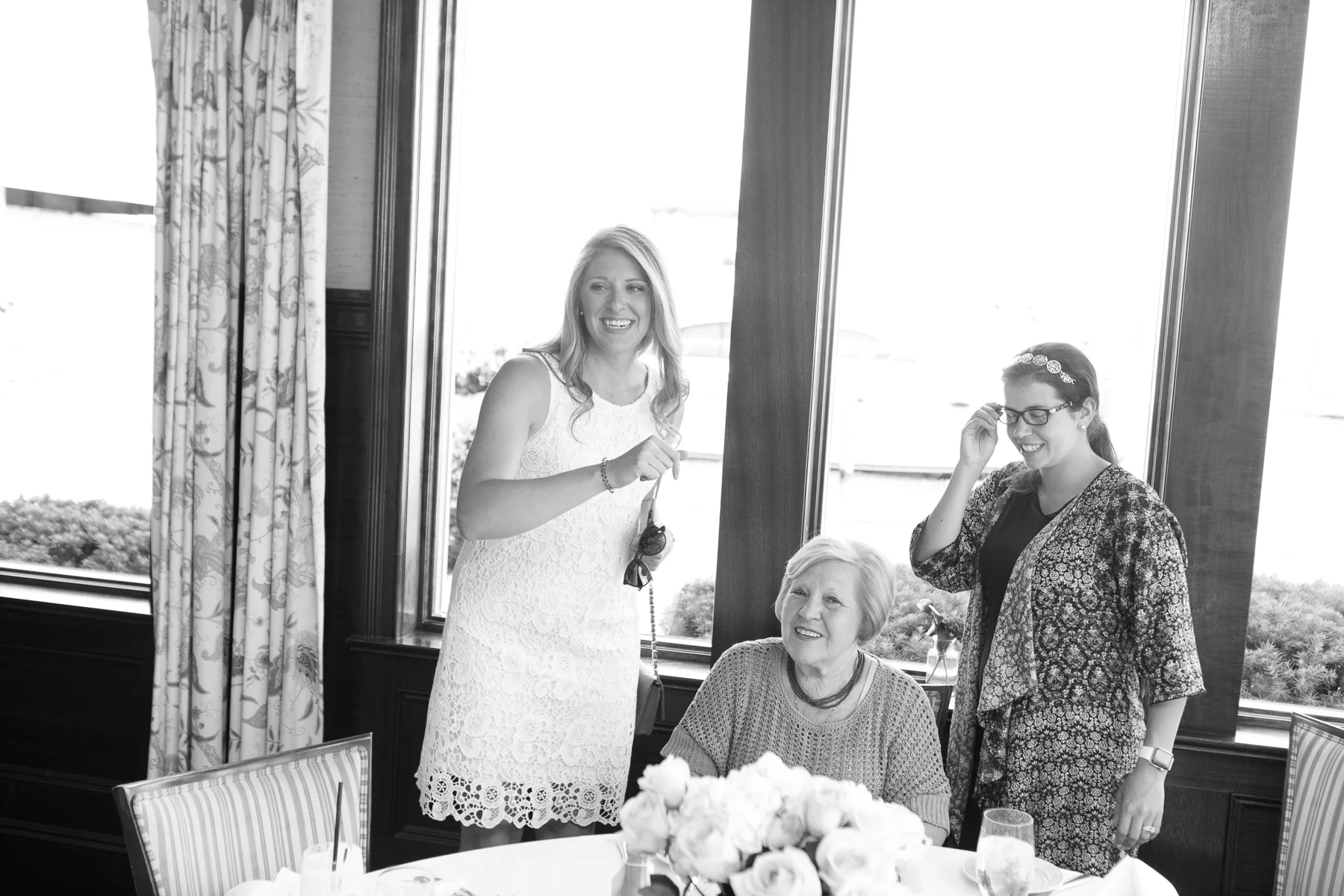 The Snapper Inn Bridal Shower _ Jonathan Heisler _ 0024.jpg