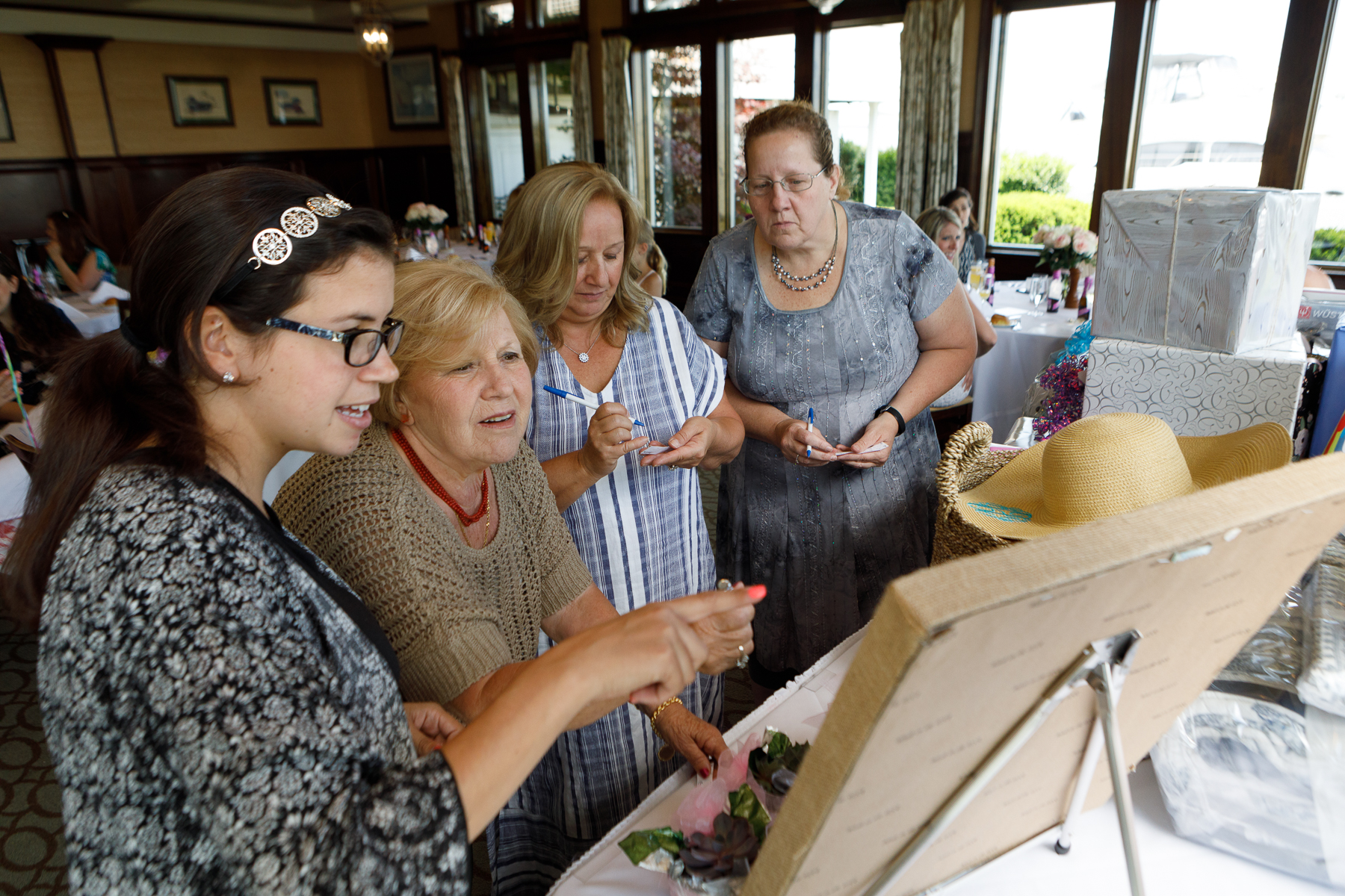 The Snapper Inn Bridal Shower _ Jonathan Heisler _ 0028.jpg