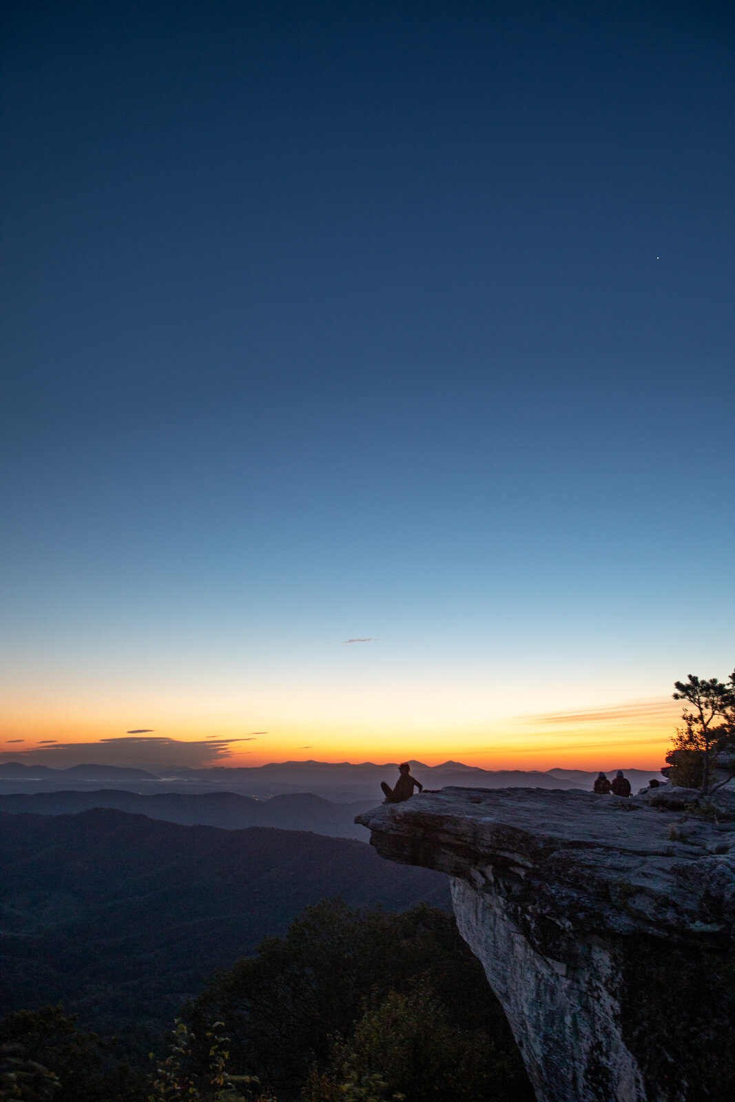 McAfees Knob sunrise Roanoke Virginia Hike_ 10.1.2020 _ 0001.jpg