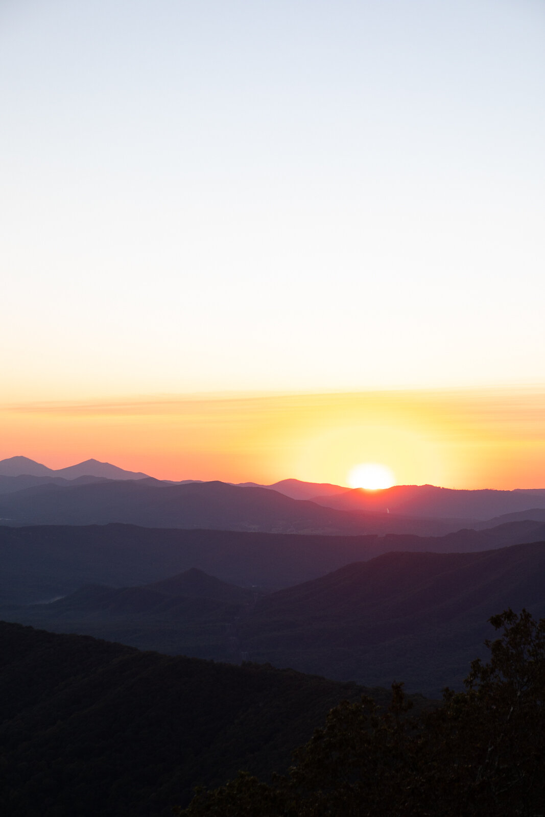 McAfees Knob sunrise Roanoke Virginia Hike_ 10.1.2020 _ 0006.jpg