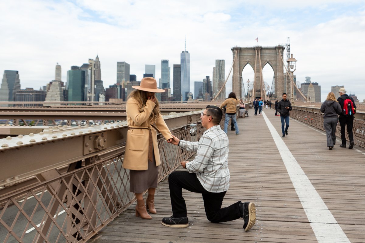 Brooklyn Bridge Proposal Photographer _ Jonathan Heisler  _ 10232021 _ 0002.jpg