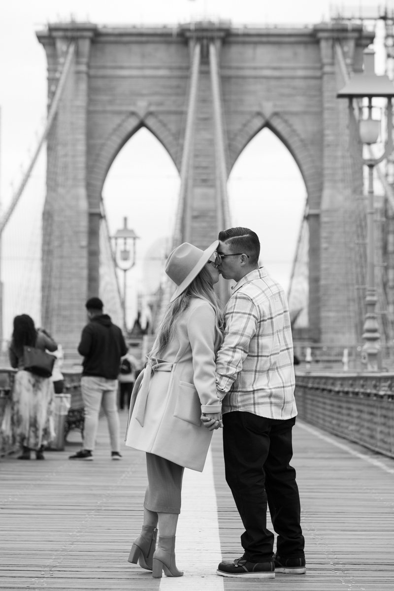 Brooklyn Bridge Proposal Photographer _ Jonathan Heisler  _ 10232021 _ 0008.jpg