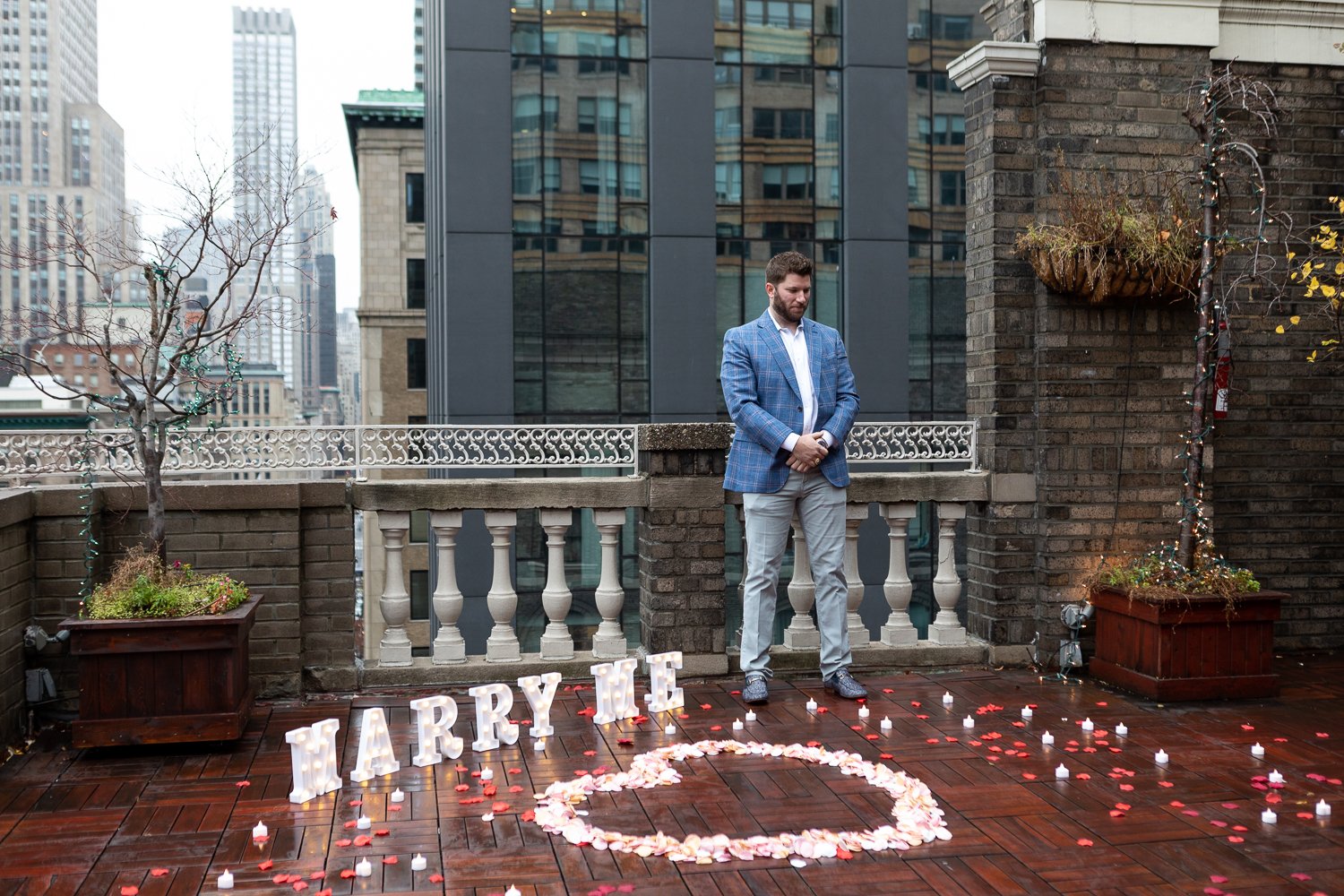 NYC Rooftop Proposal Photographer _ Jonathan Heisler _12.11.2021 _ 0028.jpg