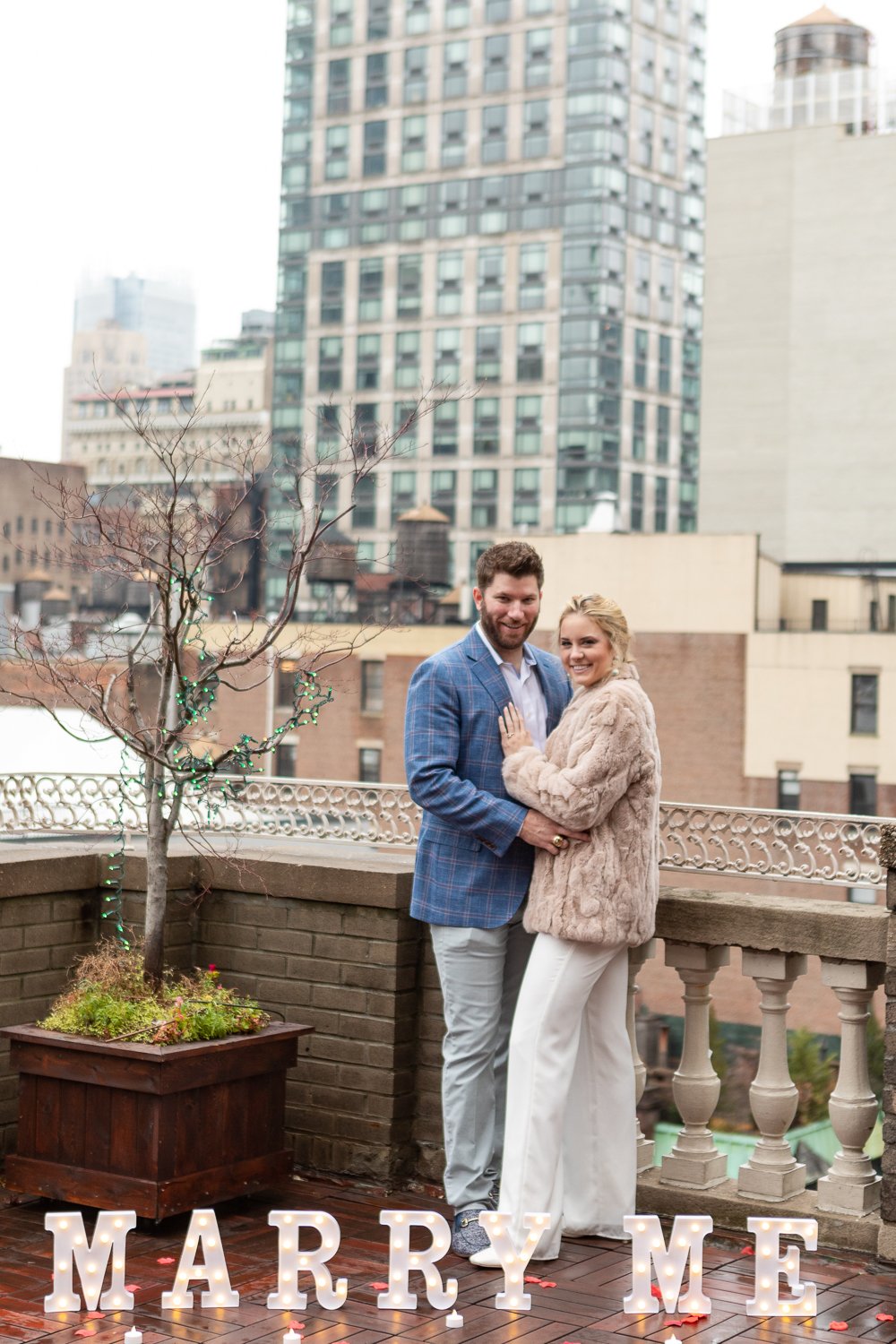 NYC Rooftop Proposal Photographer _ Jonathan Heisler _12.11.2021 _ 0041.jpg