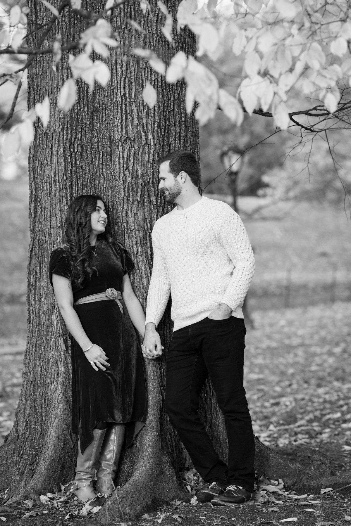 Central Park Fall Foliage Engagement Session NYC Photographer_0003.jpg