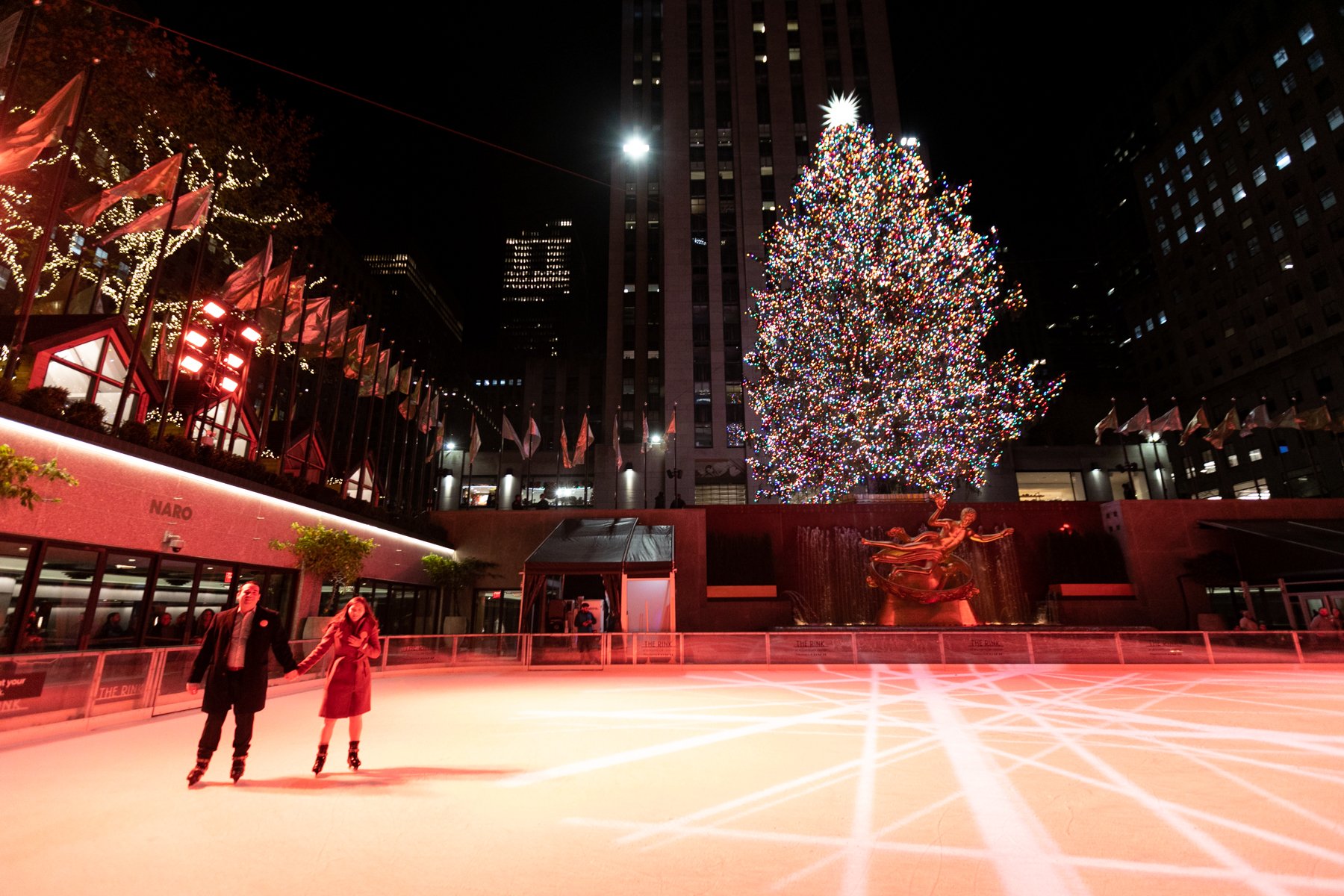 Rockefeller Center Ice Skating NYC Proposal Photographer_0005.jpg