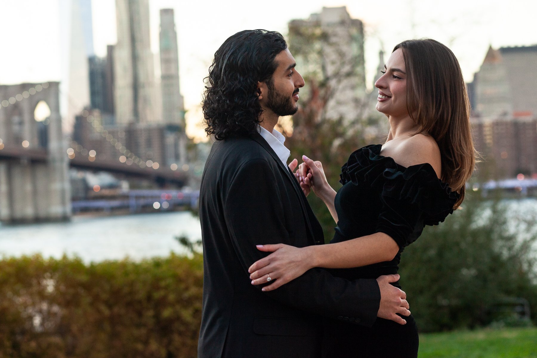 DUMBO NYC engagement Proposal Photographer_0015.jpg