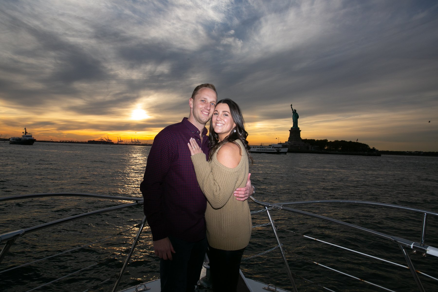 NYC Private Yacht Marriage Proposal_0047.jpg