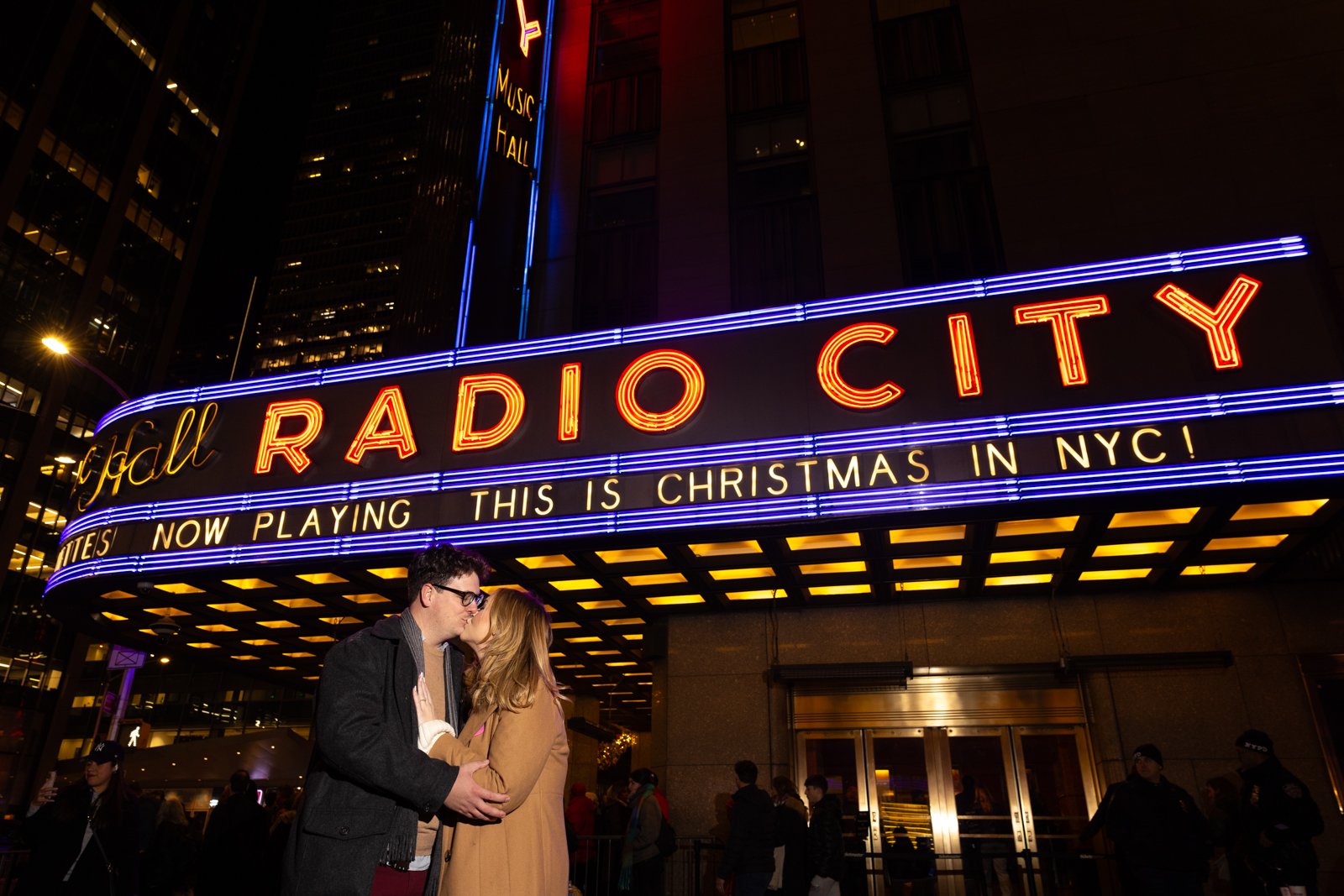 NYC rockefeller Center Christmas Tree propsal photogrpaher_0009.jpg