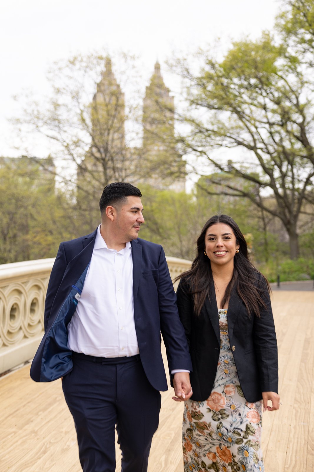 Central Park NYC Bow Bridge Proposal Photographer NYC_0010.jpg