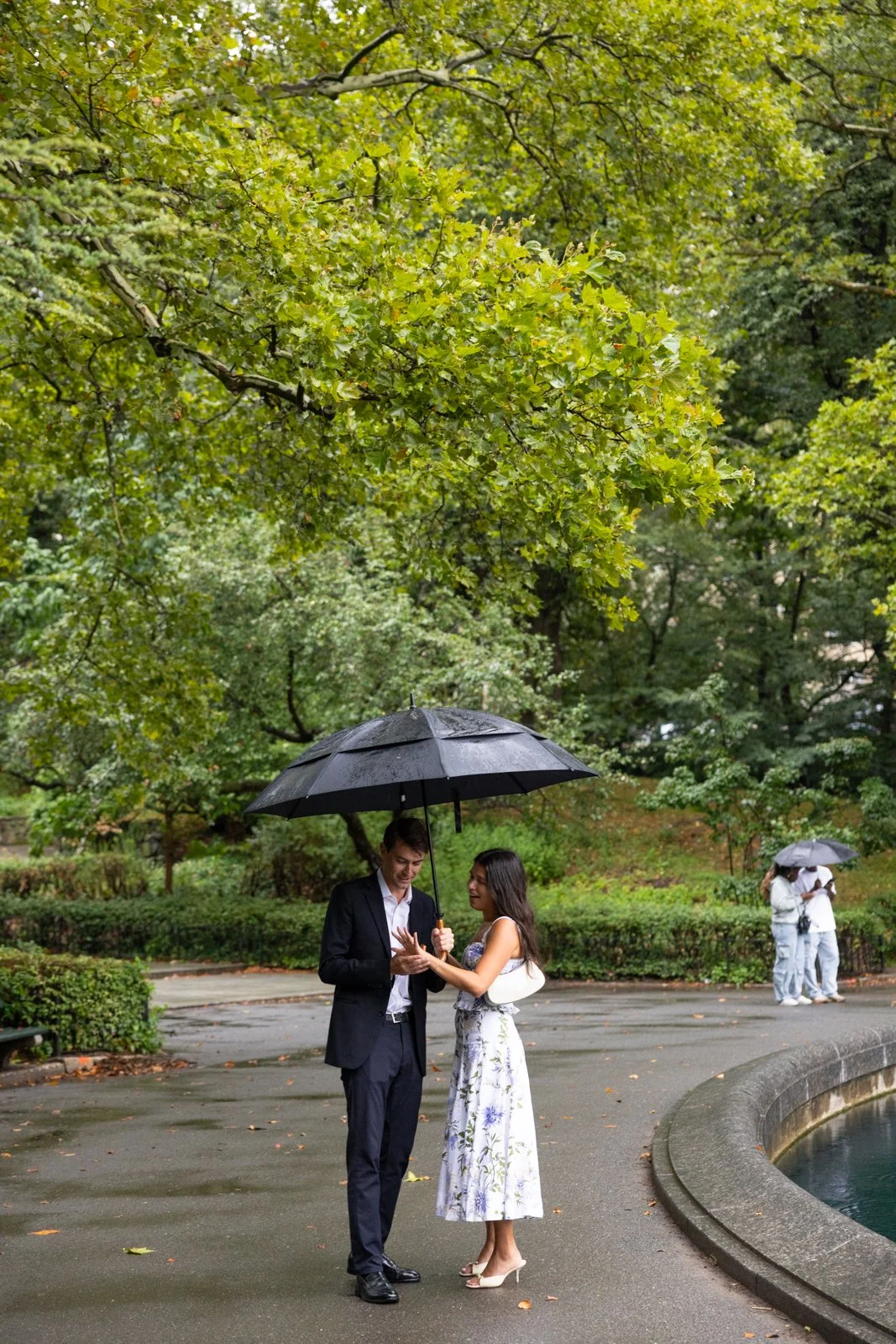 Central Park Model Boat Pond Rainy Day Proposal Photographer _0052.jpg