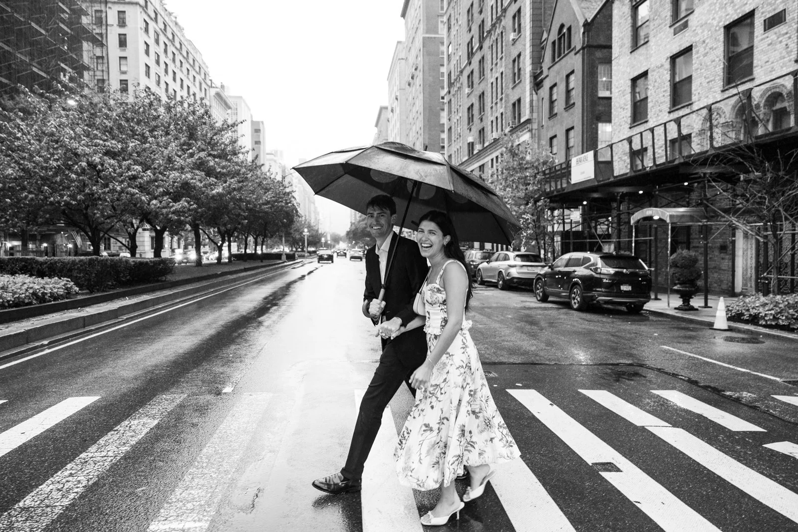 Central Park Model Boat Pond Rainy Day Proposal Photographer _0064.jpg