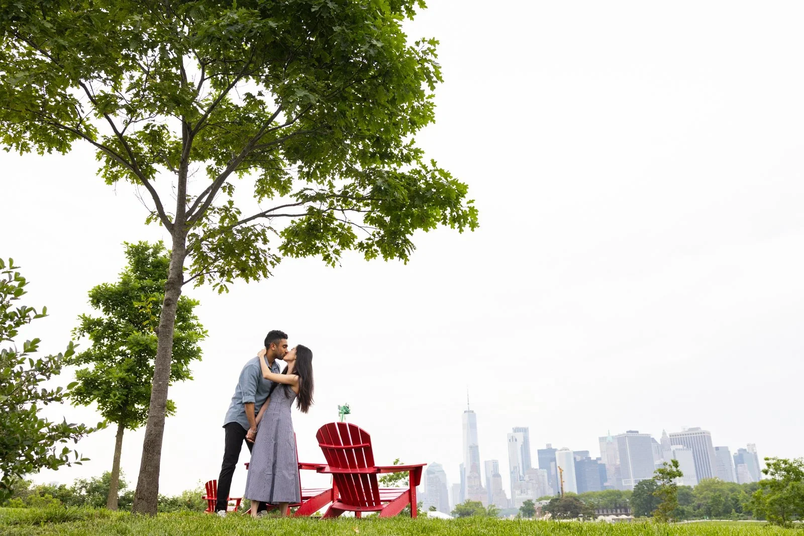 Governors+Island+NYC+Proposal+and+Engagement+Photographer+_+0009.webp
