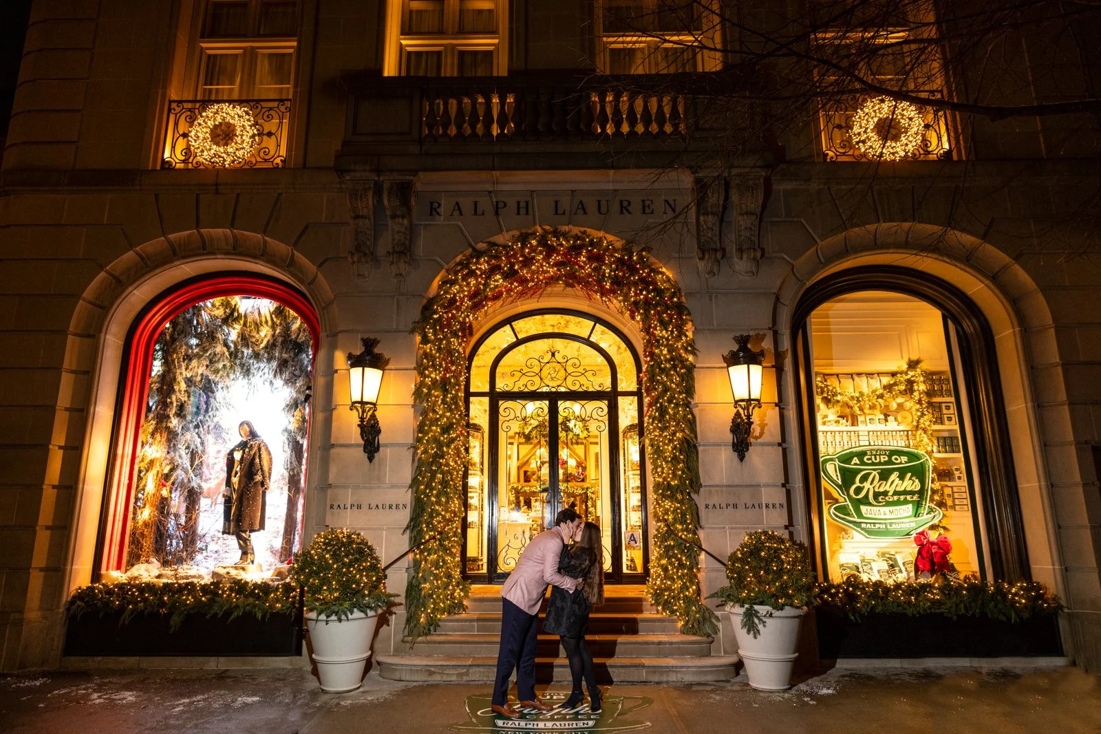 NYC Upper East Side Engagement christmas photos _ NYC  _ 001.jpg