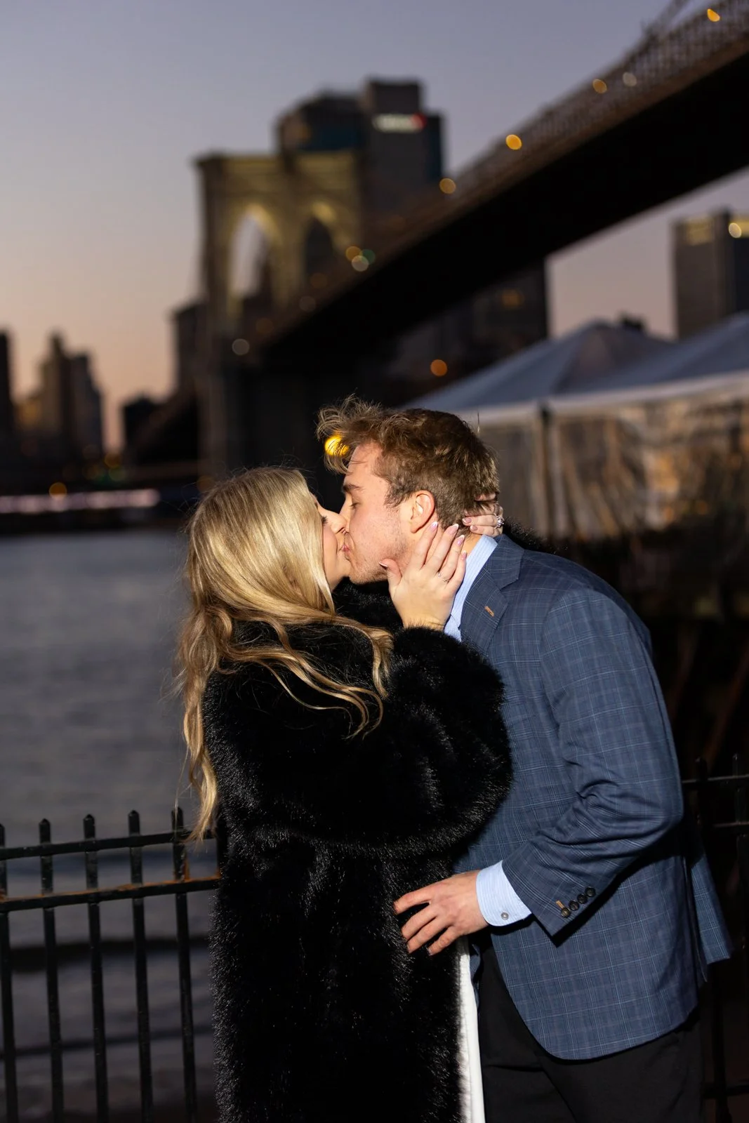 DUMBO River Cafe Proposal Photographer NYC _ 003.jpg