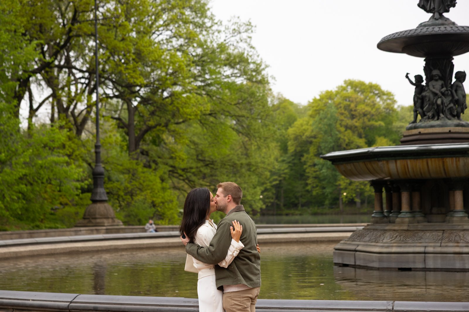 Bethesda_Fountain_Proposal_Photographer_11.jpg