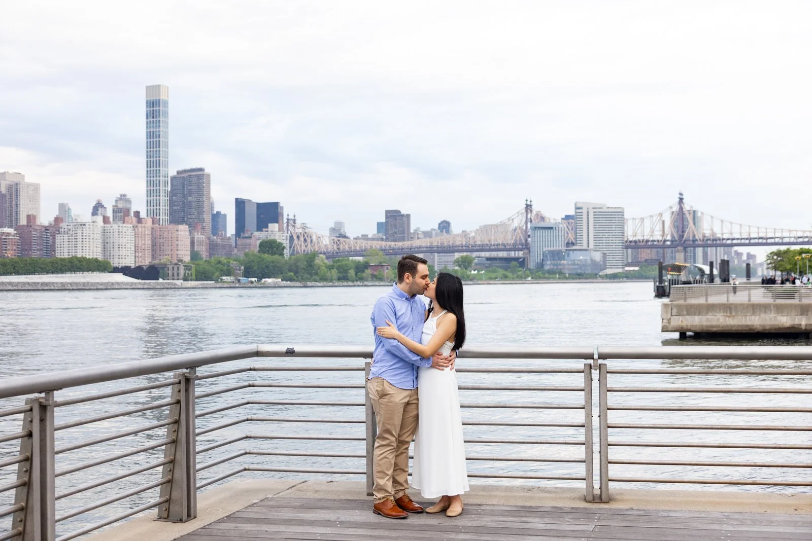 Gantry_Plaza_Proposal_Photographer_08.jpg