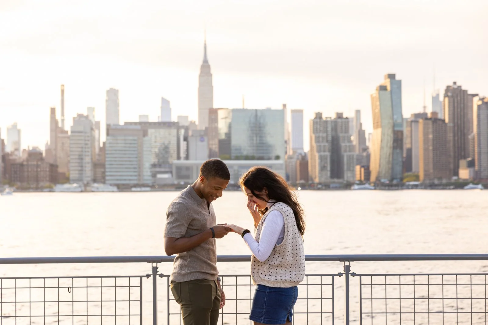 Greenpoint_Sunset_Proposal_Photographer_09.jpg