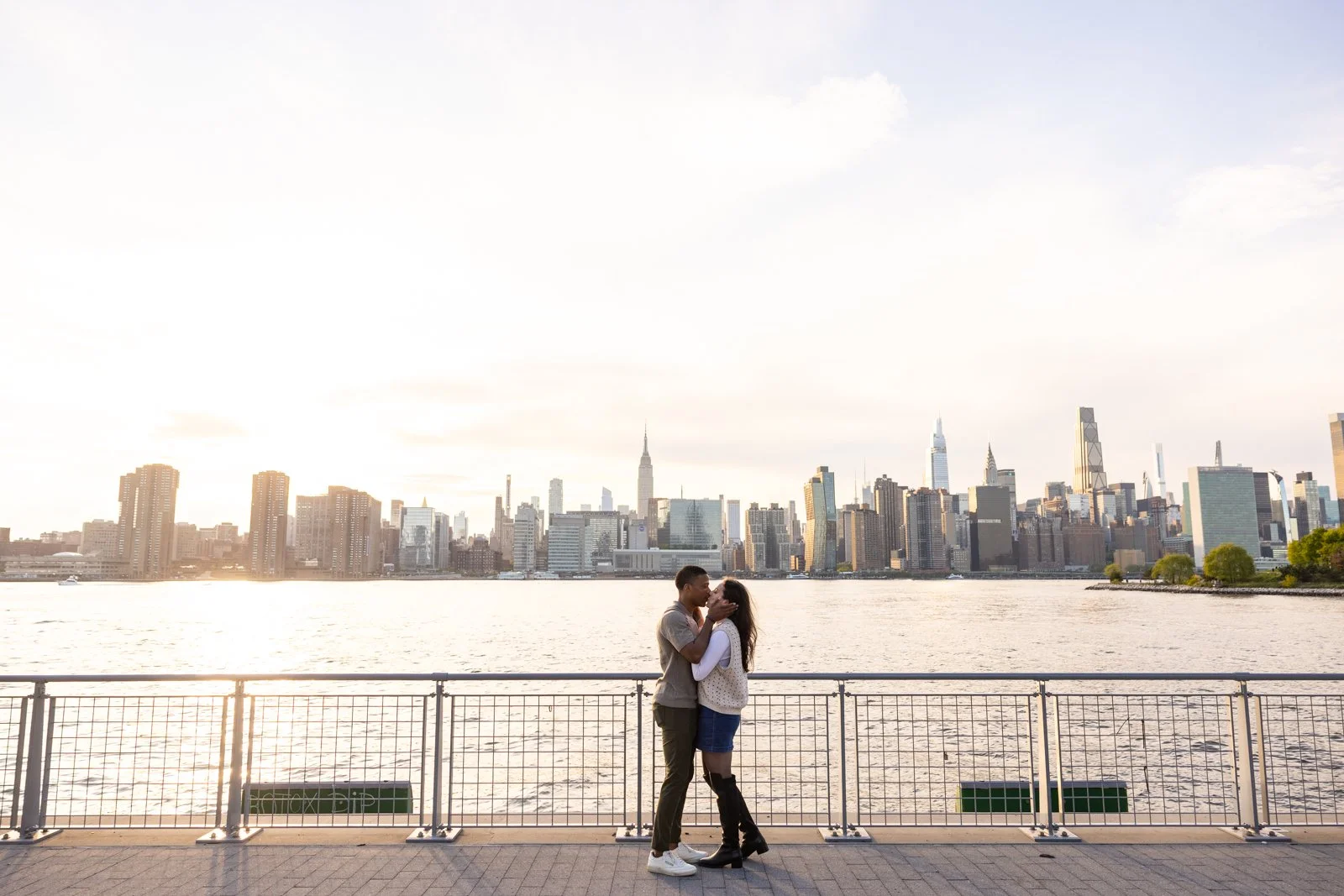 Greenpoint_Sunset_Proposal_Photographer_10.jpg