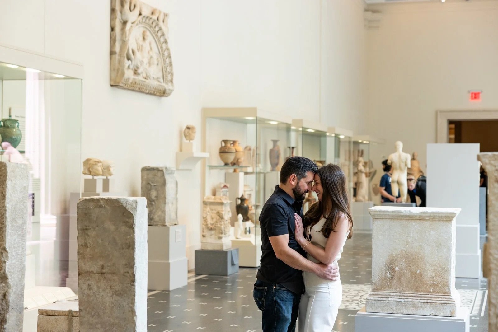 MET+Museum+Marriage+Proposal+_+Environment+Portraits+_0020.jpeg