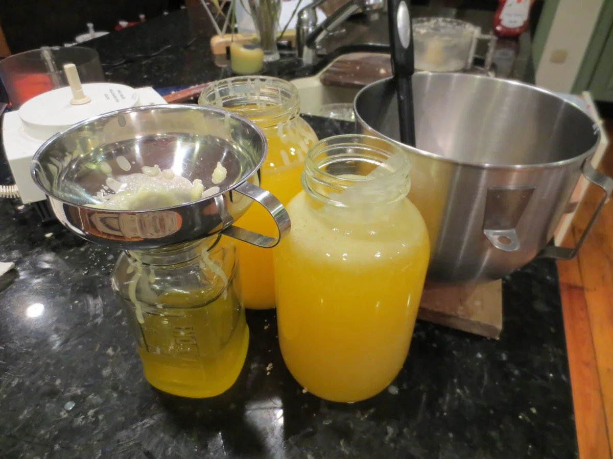 transferring to jars.jpg
