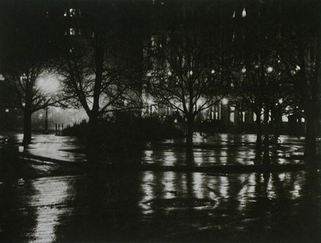 Alfred Stieglitz, From the Back Window, 1915