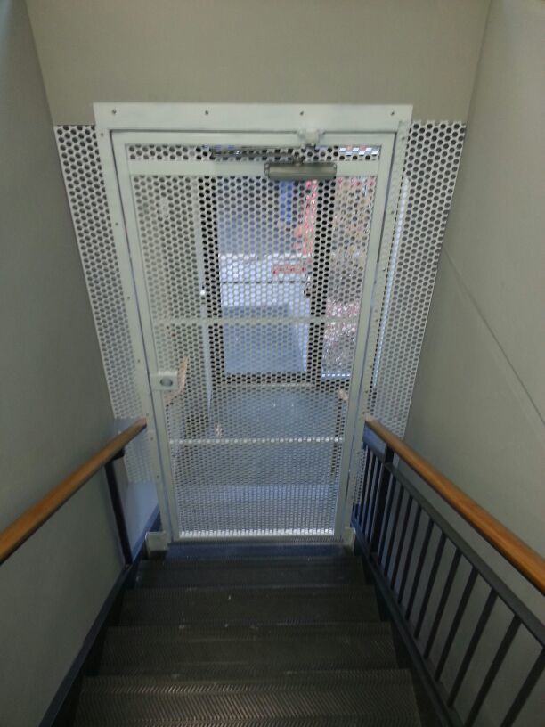 HINGED SECURITY GATE