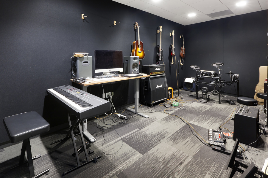 460Bryant_Weebly Studio.jpg