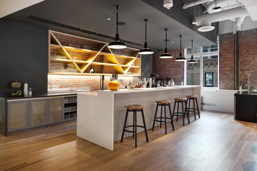 225BushTwitch bar1.jpg