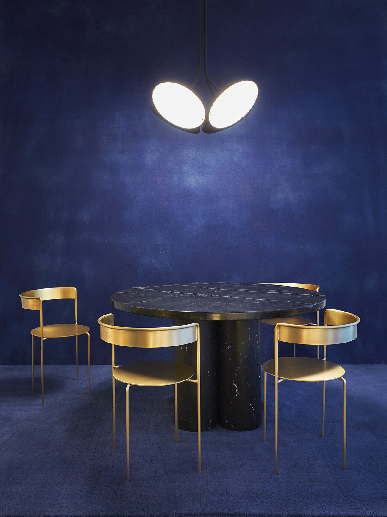 Matter-Made-Landscape-4-Pendant-Ligh-Slon-Dining-Table-Avoa-Chairs.jpg