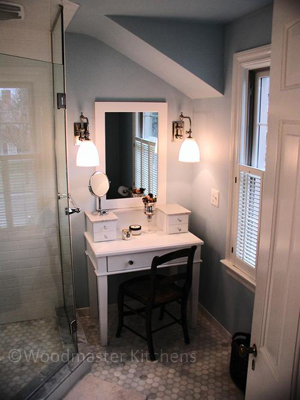 Space For A Makeup Vanity In Your Bathroom, Small Makeup Vanity For Bathroom